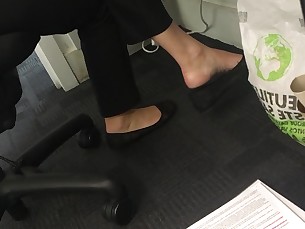 feet mature