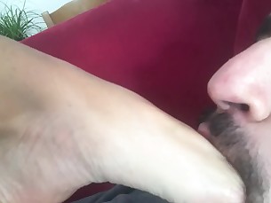 amateur blonde deepthroat feet fetish foot-fetish friends girlfriend licking