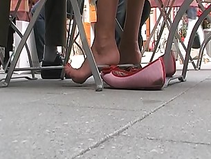 amateur feet foot-fetish high-heels mammy milf playing