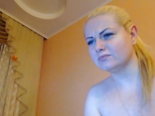 blonde mammy masturbation milf webcam