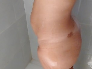 amateur ass bathroom big-tits boobs fatty homemade hot mammy